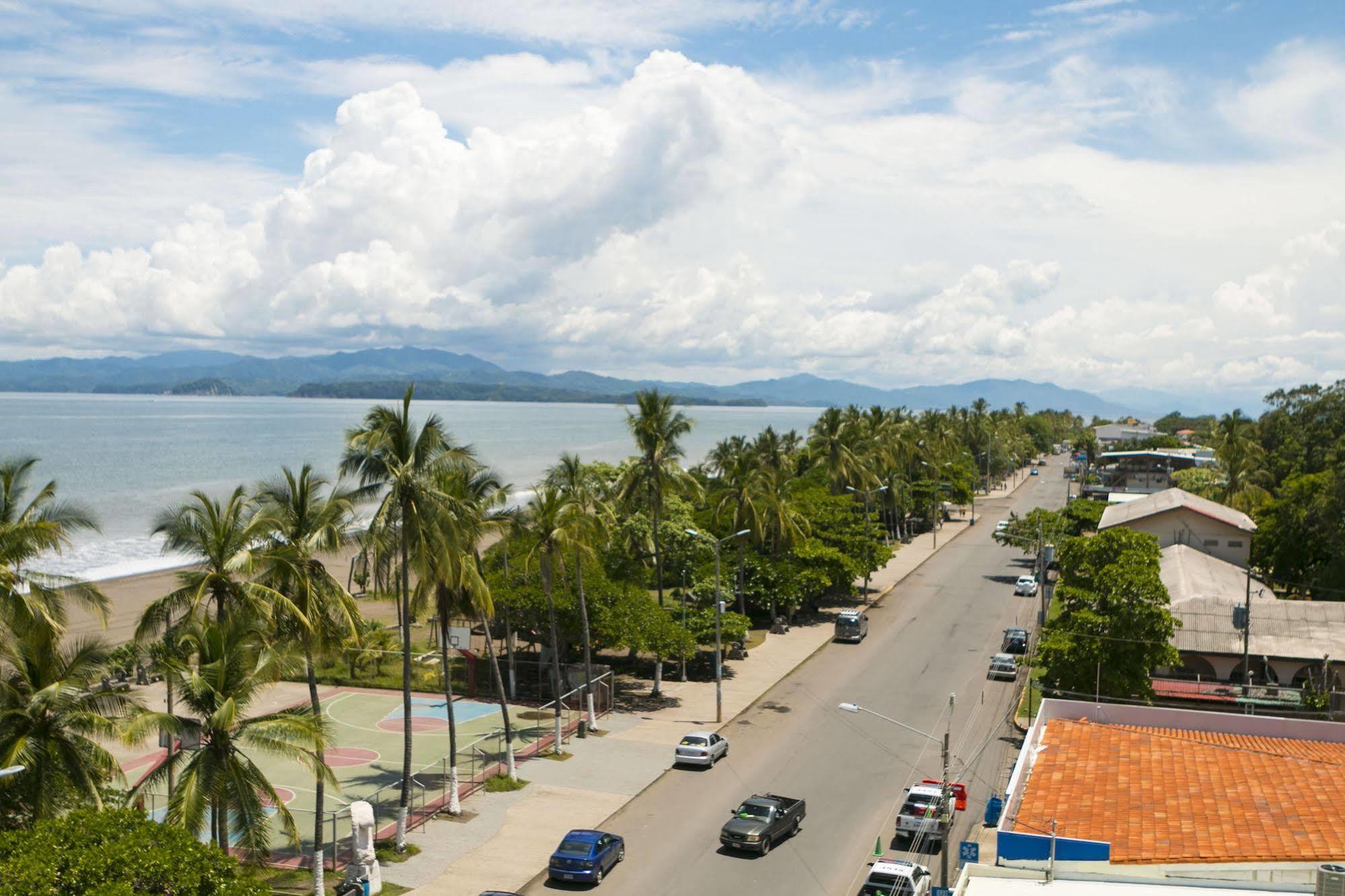 Hotel Puntarenas Beach Екстериор снимка